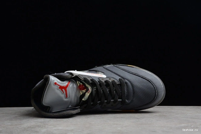 Black Red Muslin-Fire O-W  Air Jordan Retro 5 CT8480-001 0212